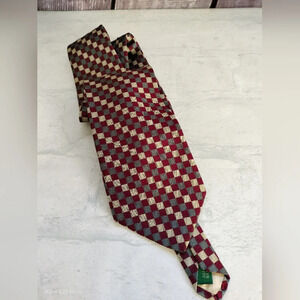 TOM JAMES Silk Tie Men 4" Standard Red Tan Gray Checks Geometric Pattern USA